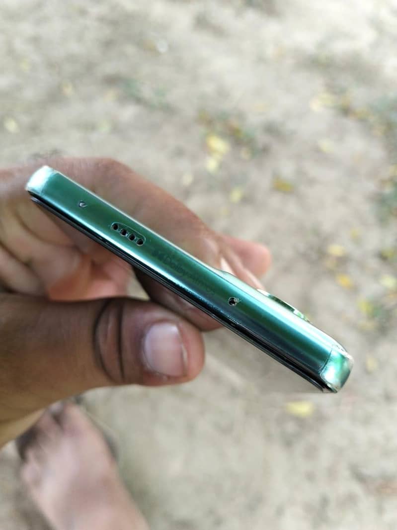 Tecno CAMON 40 3