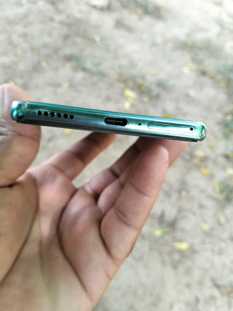 Tecno CAMON 40 6