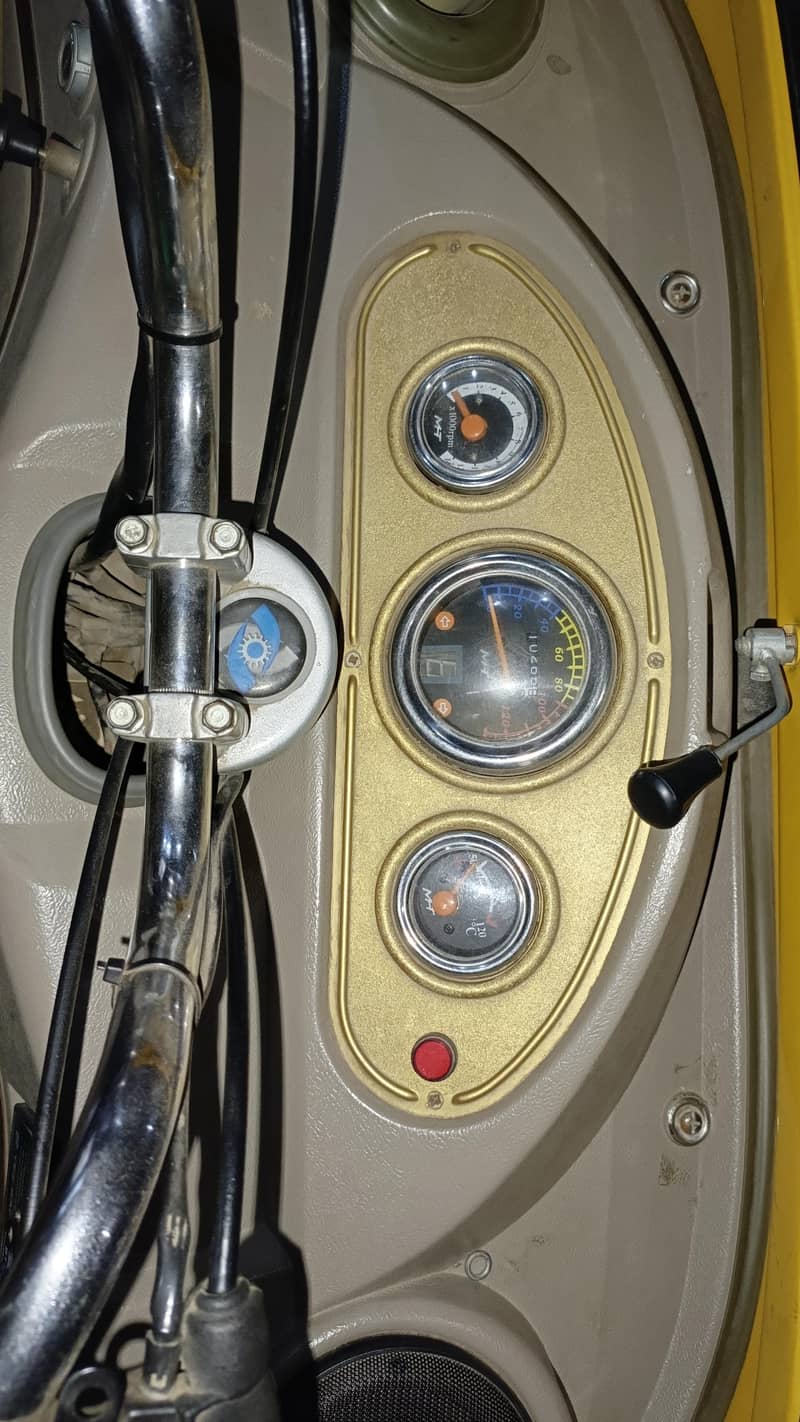 Auto Rickshaw 4