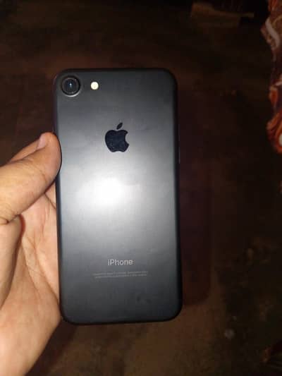 Apple iPhone 7
