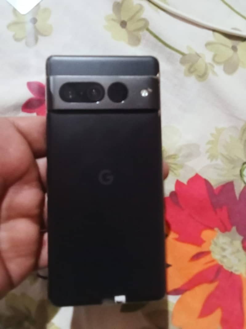 Google Pixel 7 Pro 4