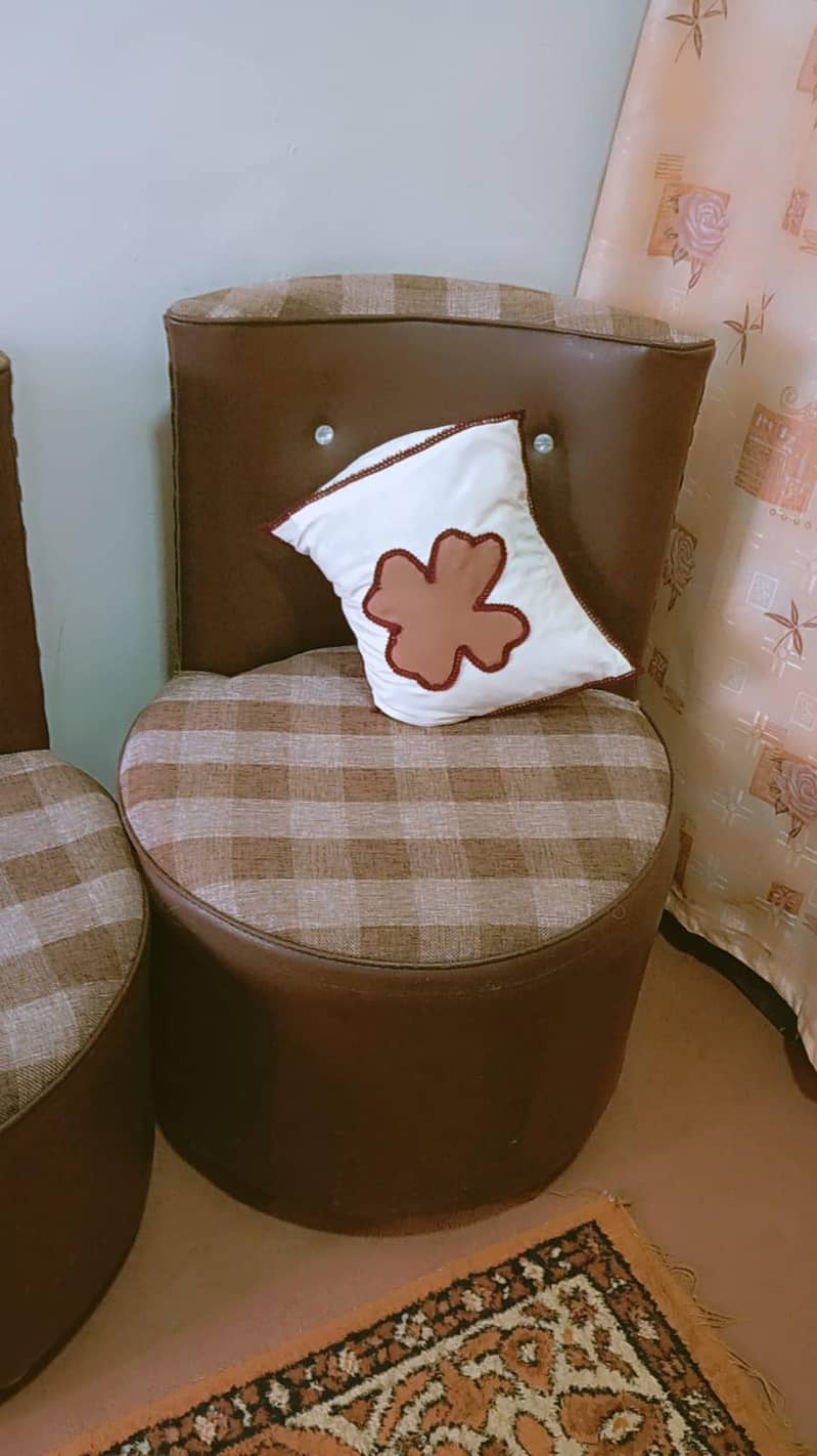 Sofa Set 5 Seater 2
