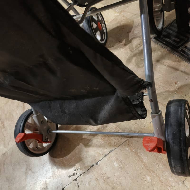 Pram / Stroller 2