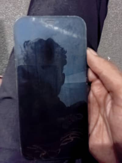 Apple iPhone 12 mdm