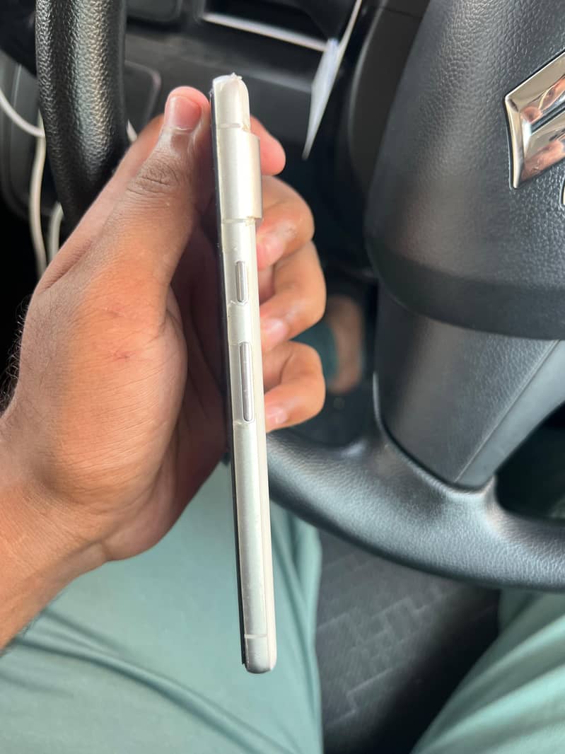 Google Pixel 7 3