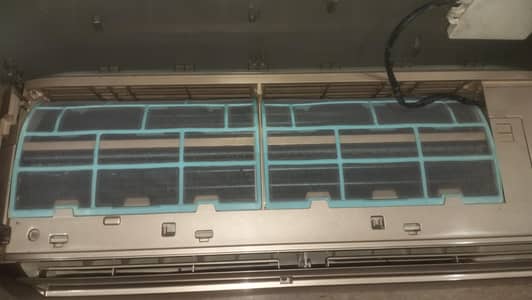 1 ton ac inviter unit sale urgent  all ok