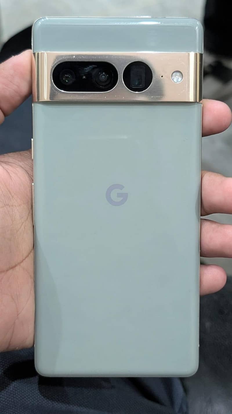 Google Pixel 7 Pro 4