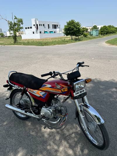 Honda CD 70 2025