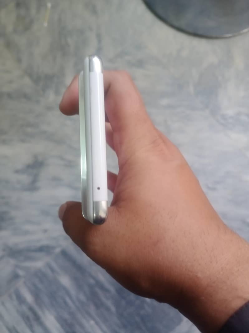 Google Pixel 6 Pro 4