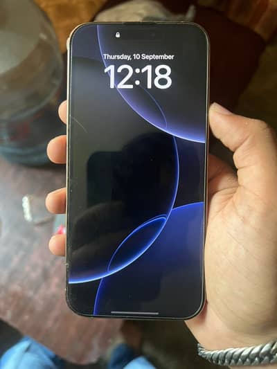 Apple iPhone 16 Pro Max