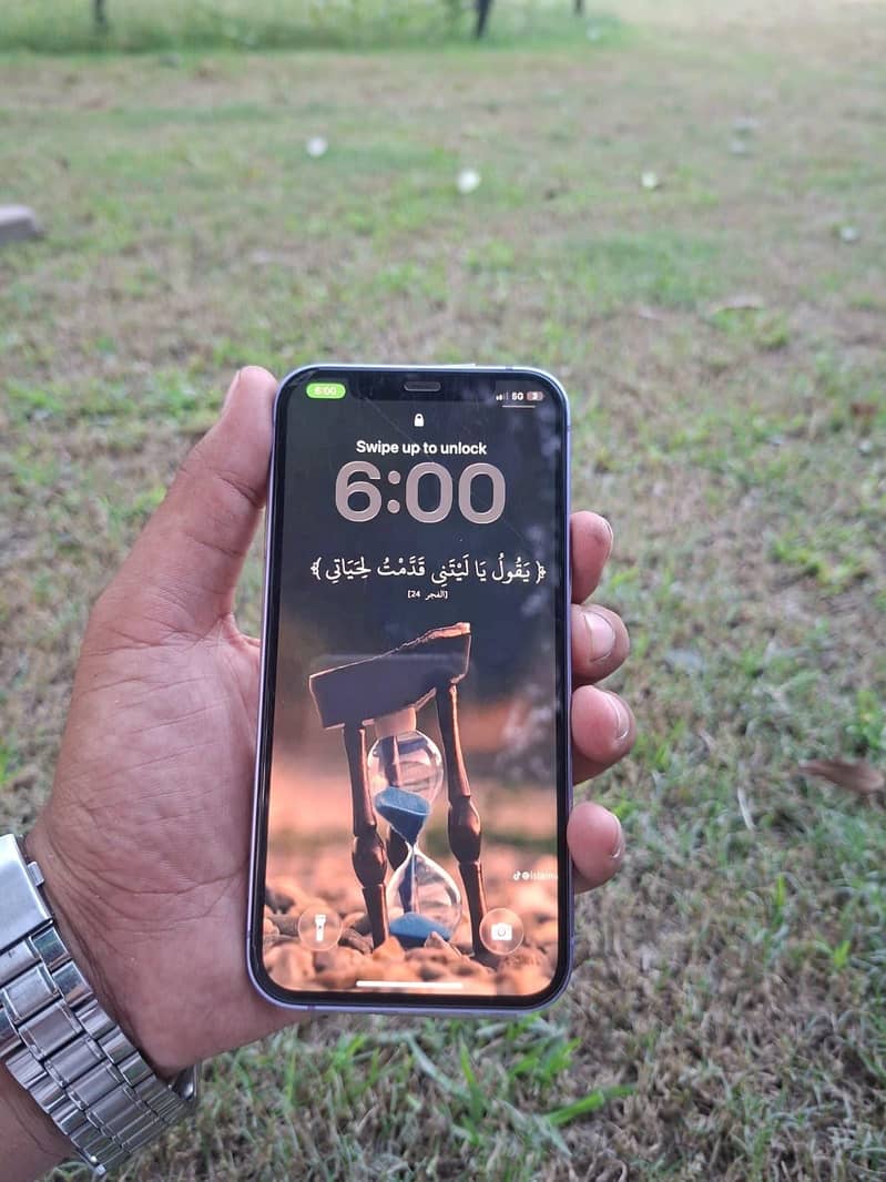 Apple iPhone 12 0