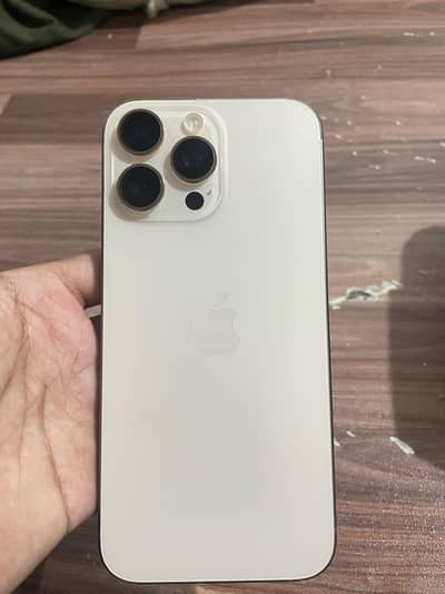Apple iPhone 16 Pro Max