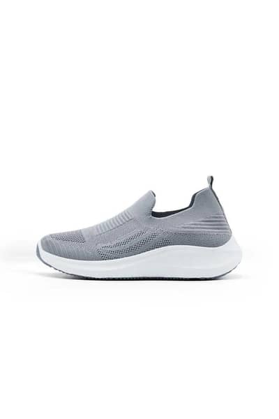 Skechers Men’s Grey Canvas Walking Shoes – Brand New
