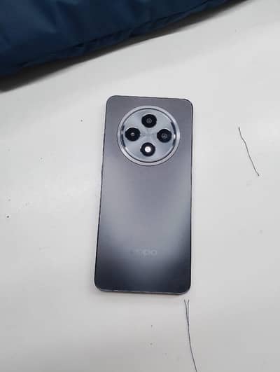 OPPO Reno12f