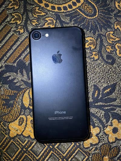 Apple iPhone 7