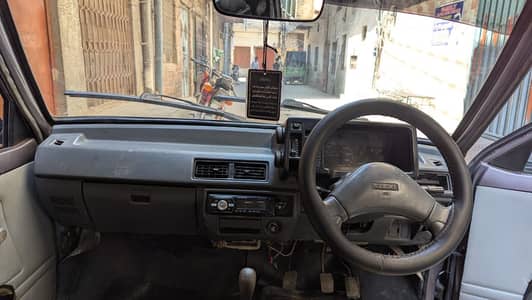 Suzuki Mehran VXR 2011