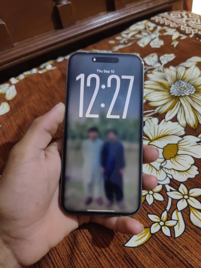 Apple iPhone 14 Pro Max 0