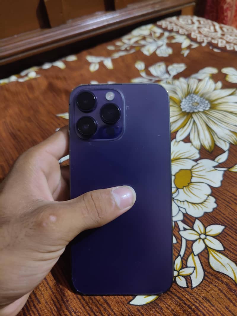 Apple iPhone 14 Pro Max 2