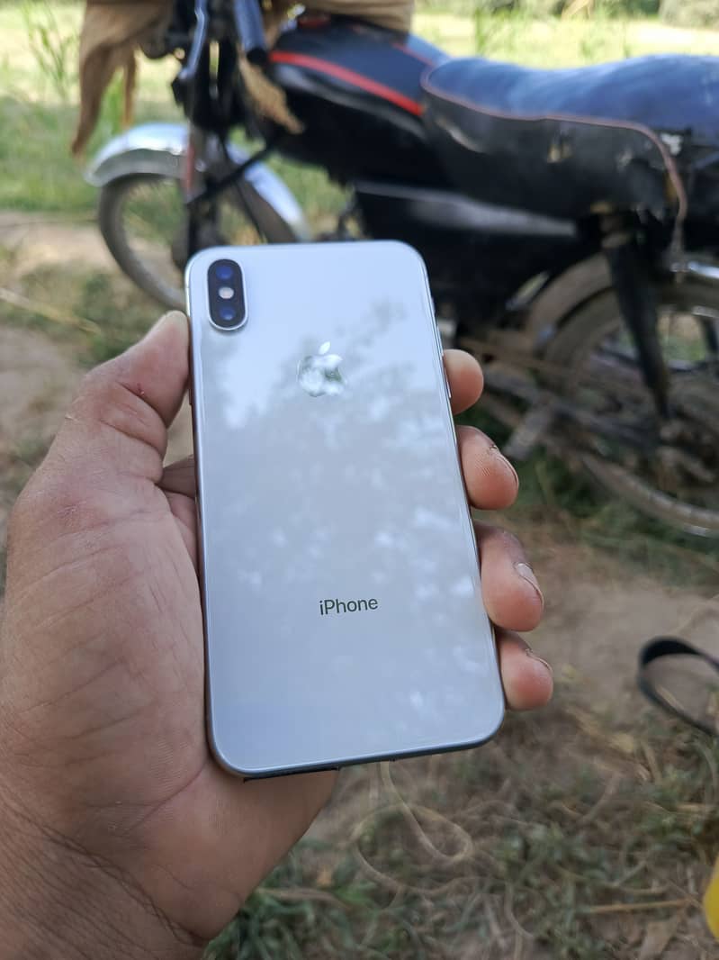 Apple iPhone X 1