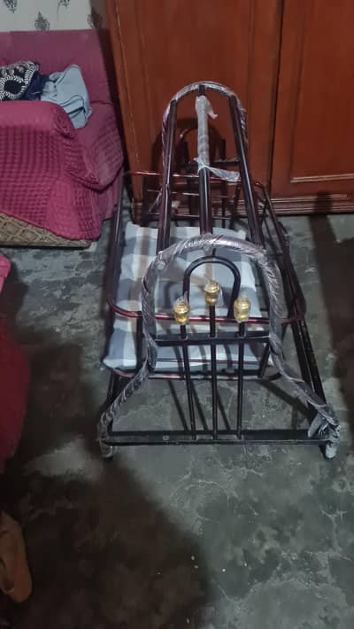 Baby swing metal
