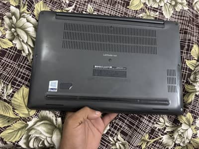 dell latitude 7400 i5 8 generation 16gb ram 256 gb storage