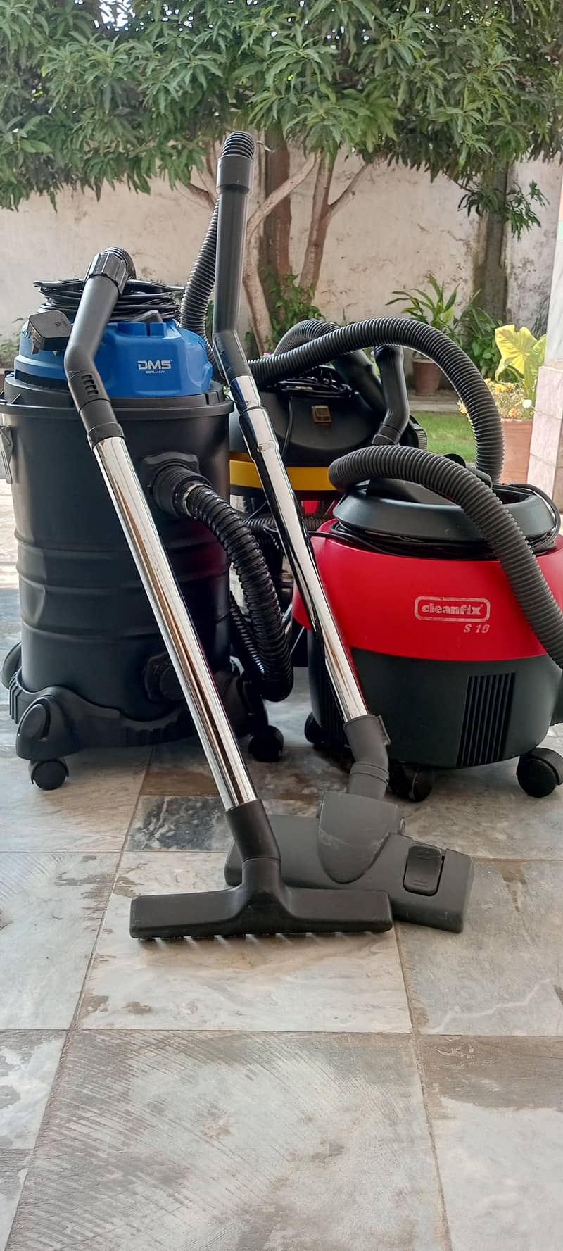 vecum cleaner's 1