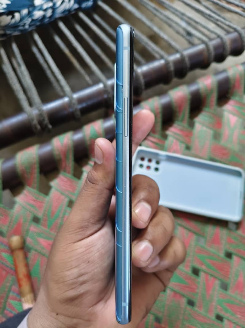 One Plus 9R 2