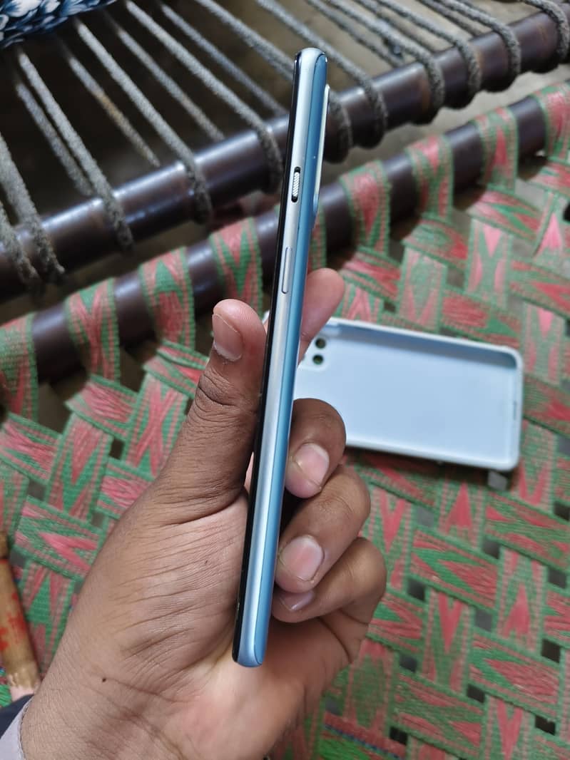 One Plus 9R 4