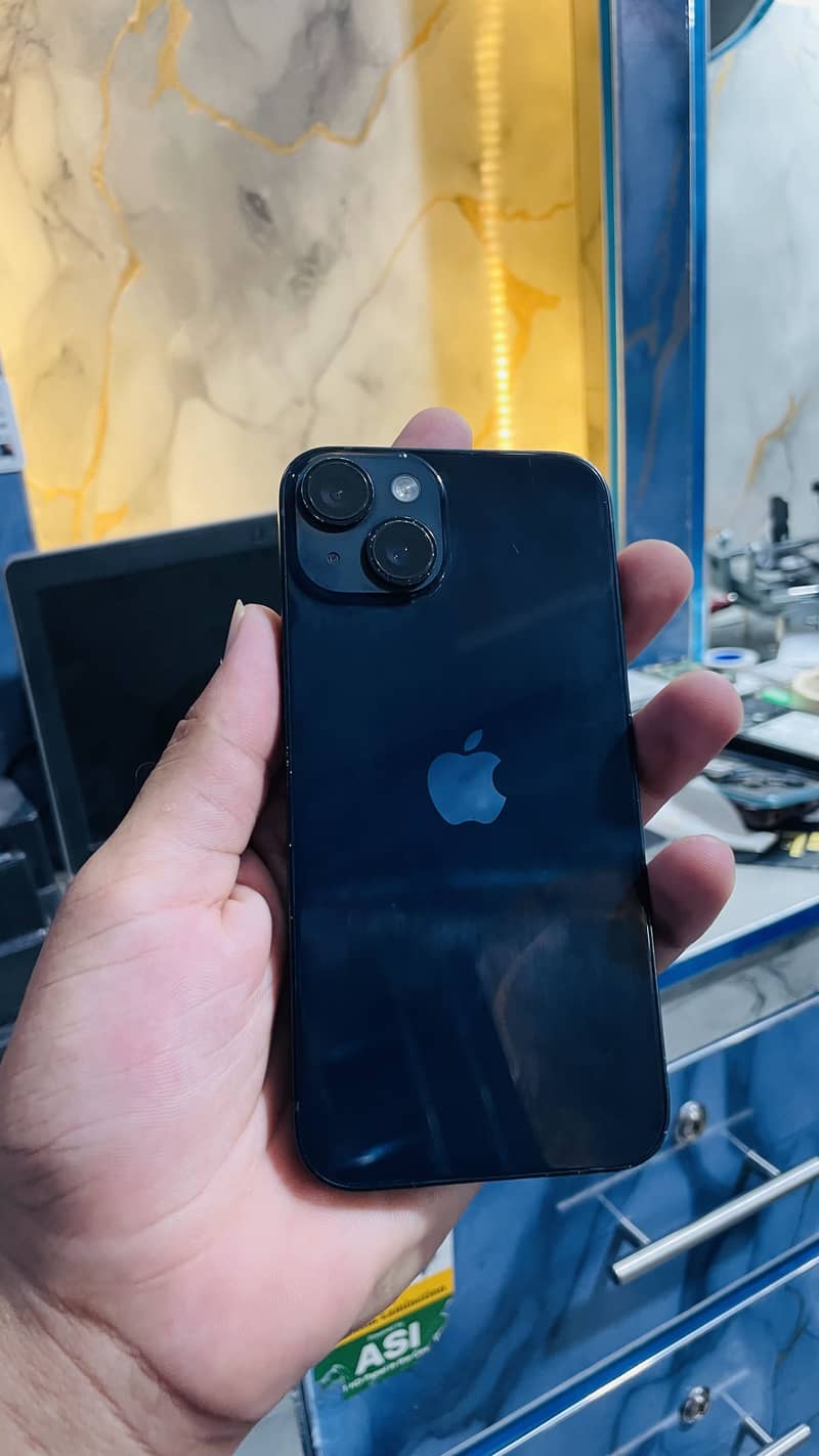 Apple iPhone 14 2