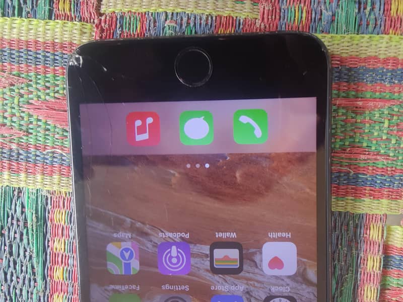 Apple iPhone 7 Plus 3