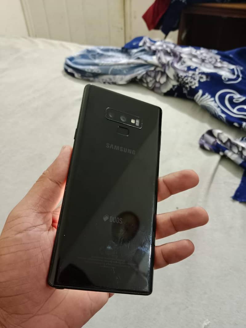 Note 9 0