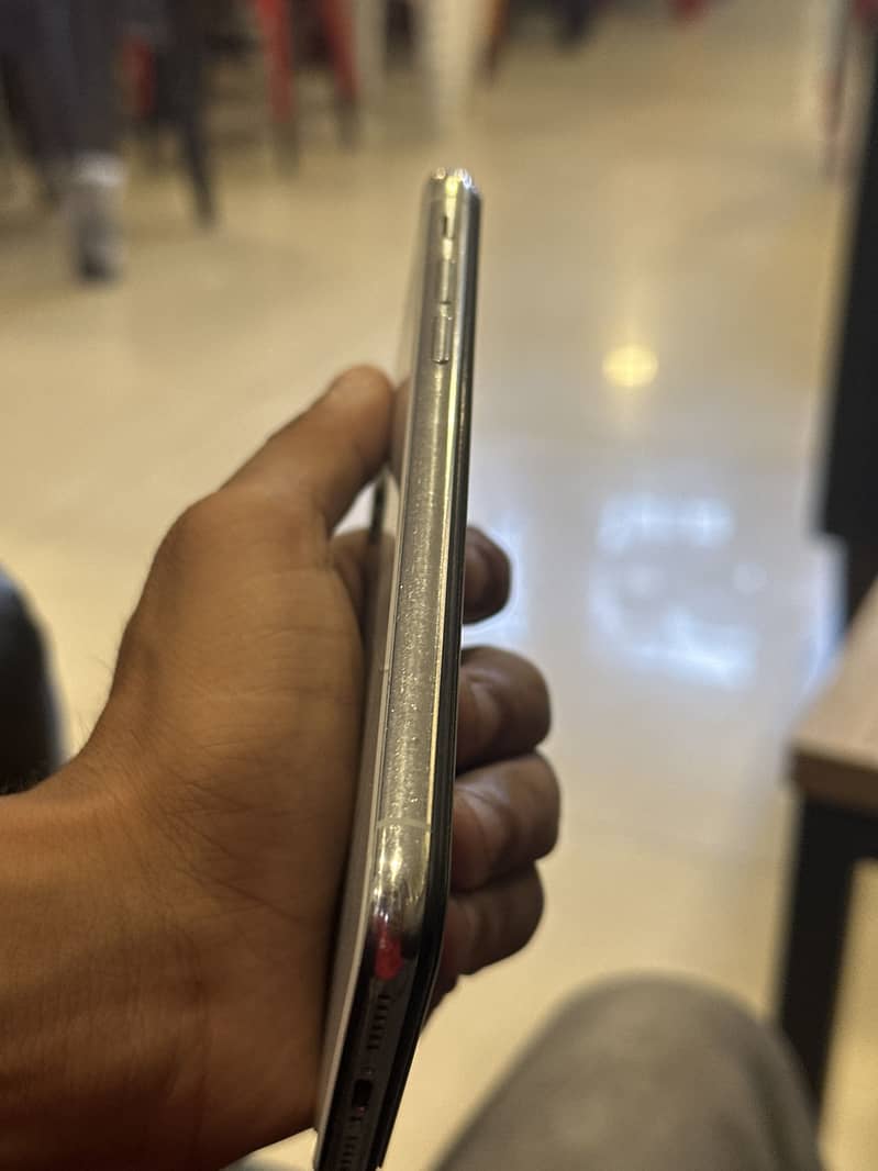 Apple iPhone X 1