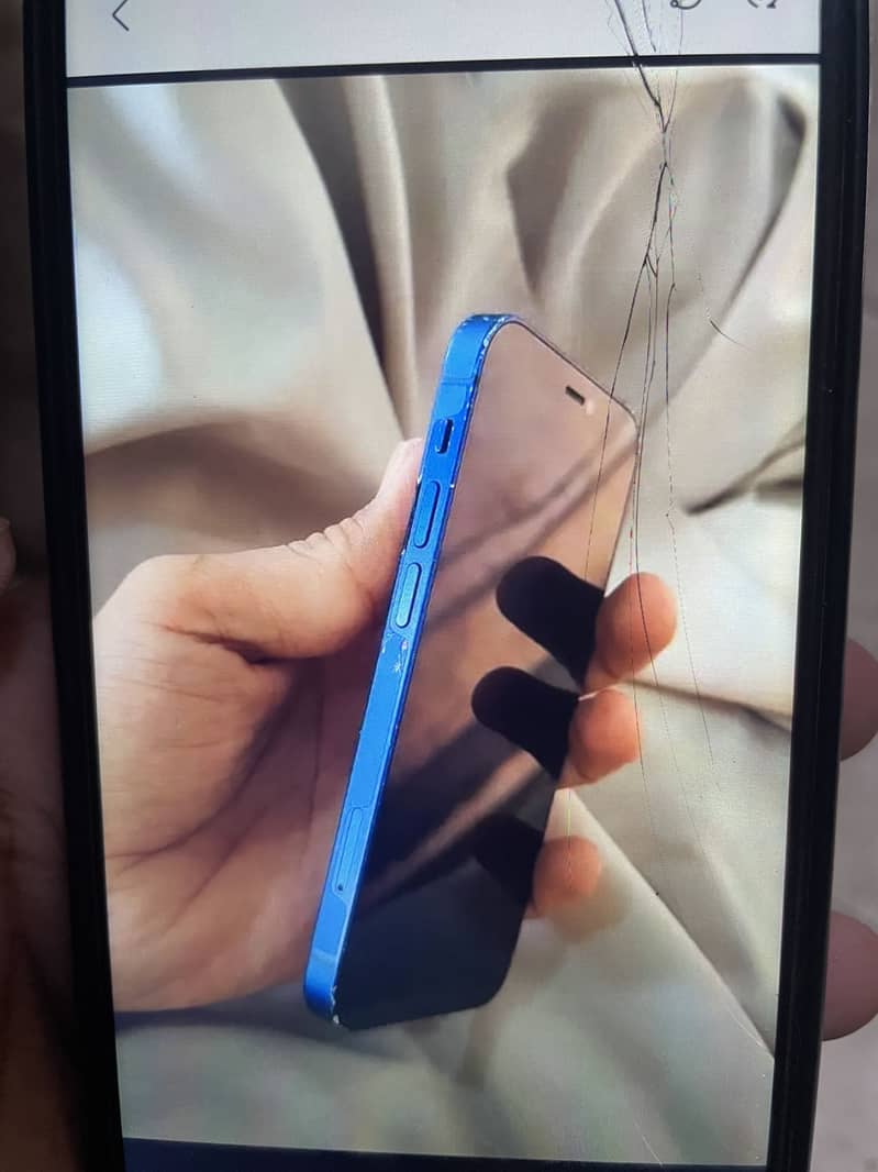 Apple iPhone 12 mini 1