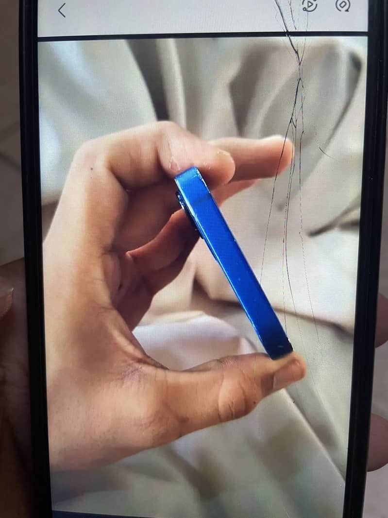 Apple iPhone 12 mini 3