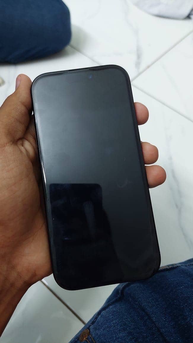 IPHONE 16 PRO 3