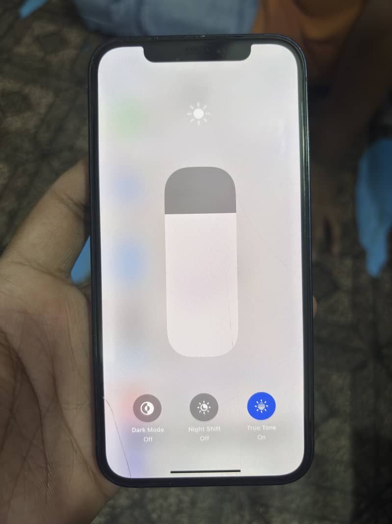 Apple iPhone 12 6