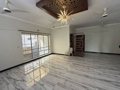 1 Kanal Upper Portion In Pcsir Phase 2