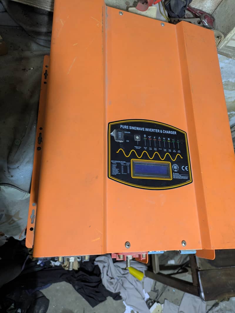 6000 w ups 1