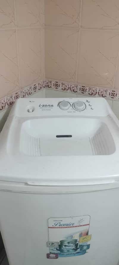 i-zone best model new condition 9/10 working and own use.