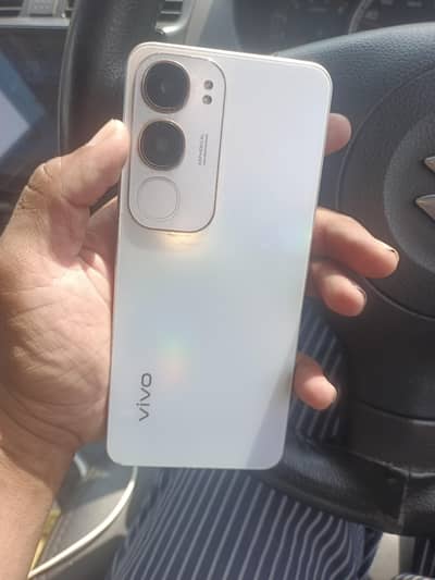 Vivo Y19s