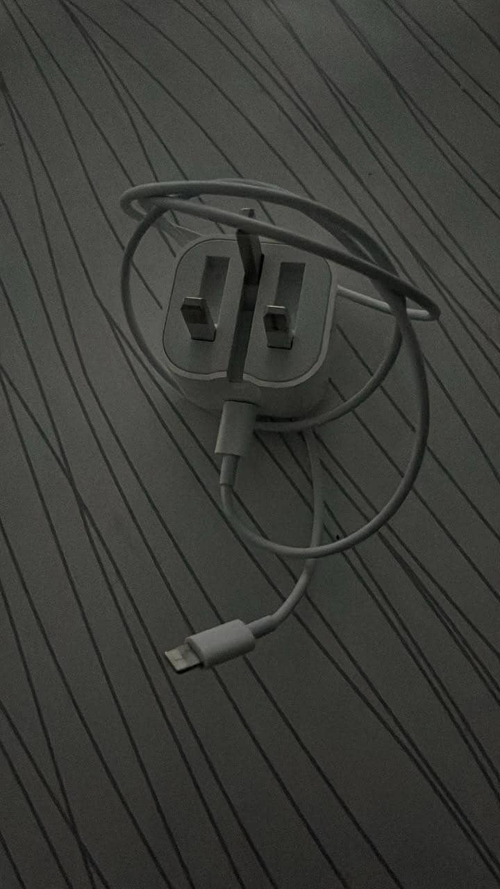 Apple iPhone 13 3