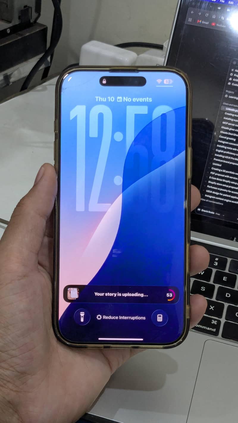 Apple iPhone 16 Pro Max 1