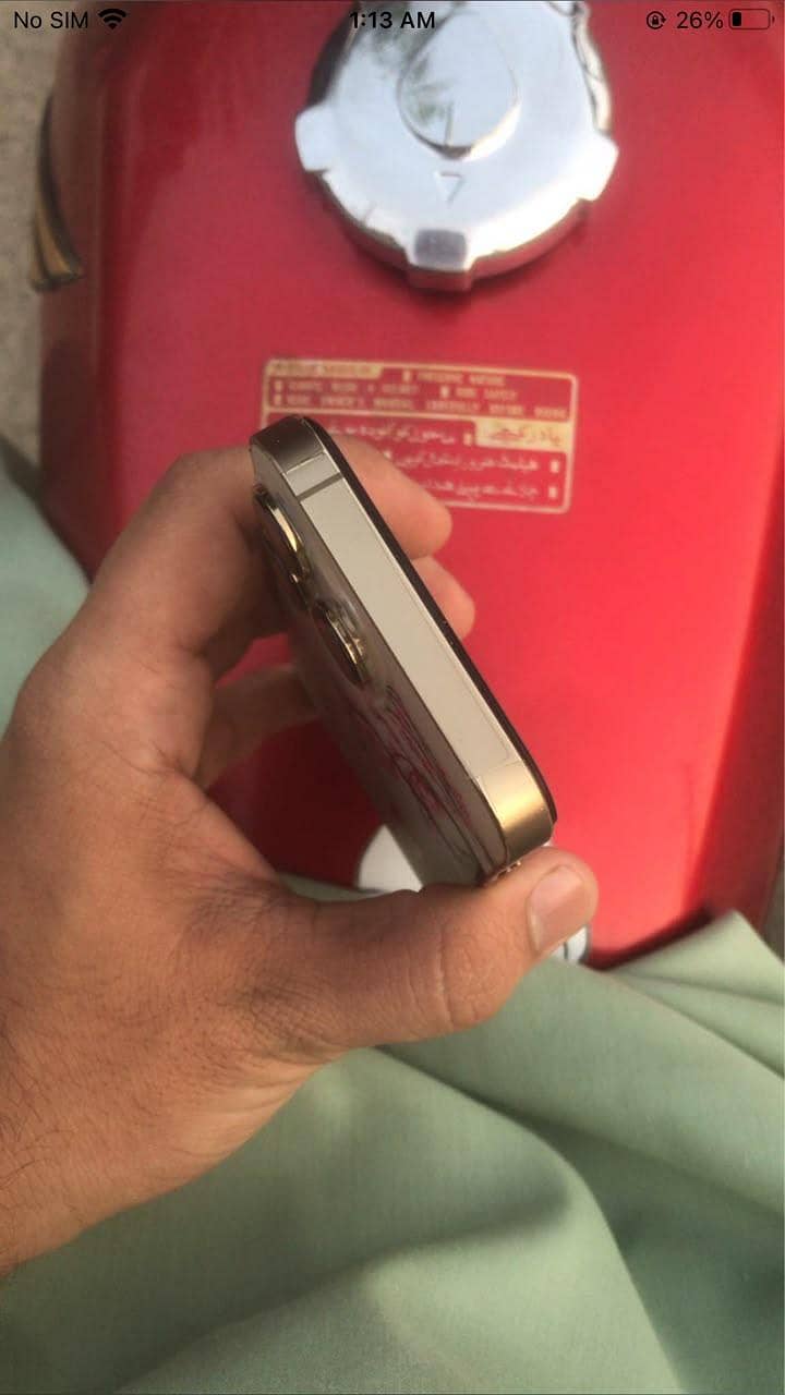 Iphone 13Pro 2