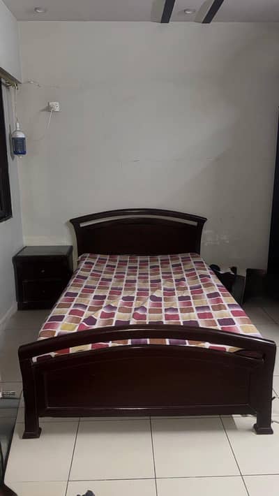Single bed and Side table - Pure Wood