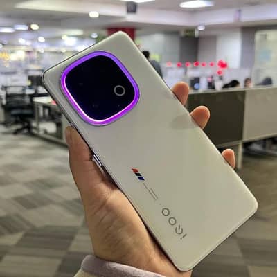 Vivo iQOO 13
