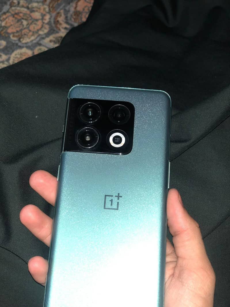 One Plus 10 Pro 0