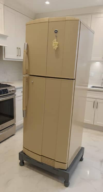 pel fridge for sale near saddar chok