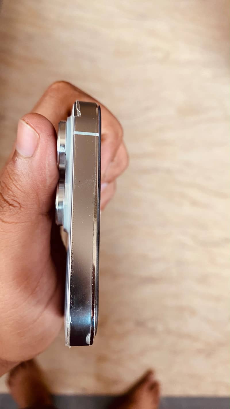 Apple iPhone 14 Pro Max 2