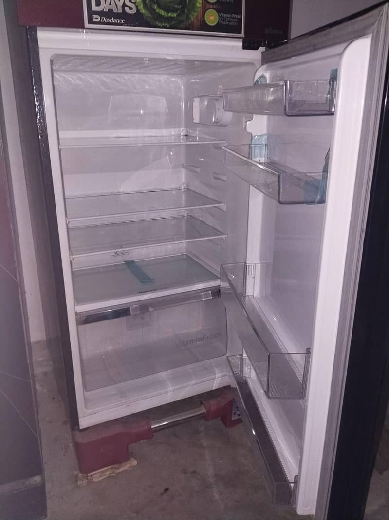 REFRIGERATORS 1