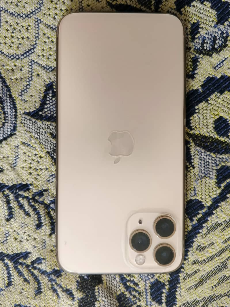 Apple iPhone 11 0
